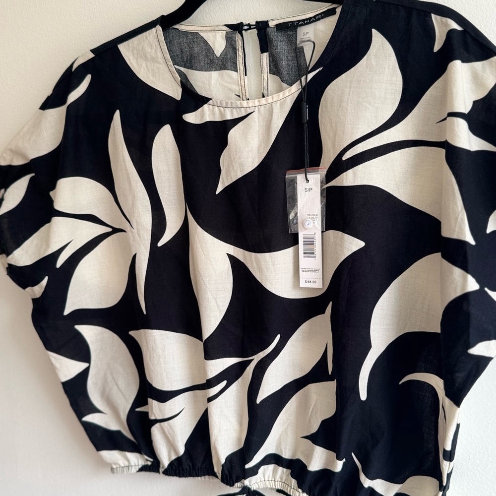 Tahari NWT Black White Floral Crop Blouse Drawstring Hem Cotton Top Size SP - Picture 8 of 14